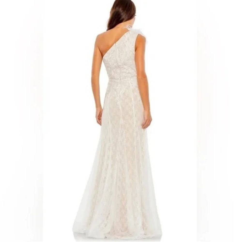 Mac Duggal One Shoulder Formal Gown Illusion Lace Feathered Size XS Ivory Bridal - Picture 2 of 13